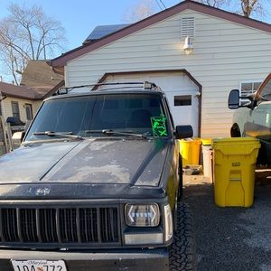 Meet your Posher, Justin